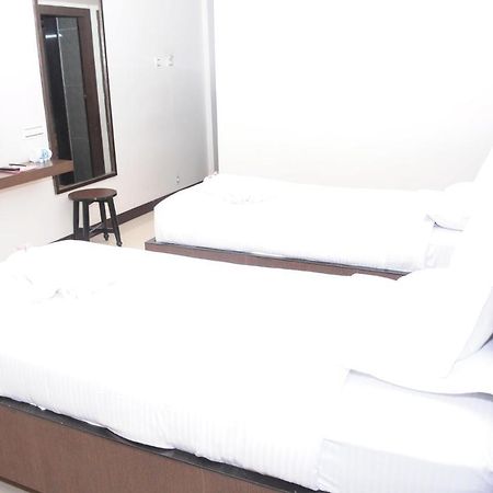 Rājahmundry Hotel Surya المظهر الخارجي الصورة